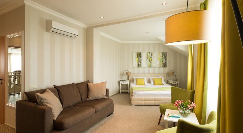 Otte Hotel Myrhorod Kamer foto