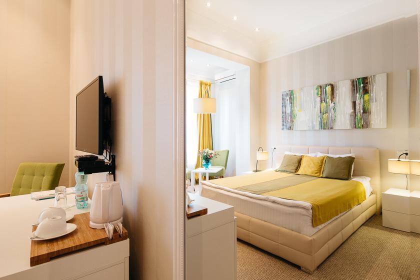 Otte Hotel Myrhorod Buitenkant foto