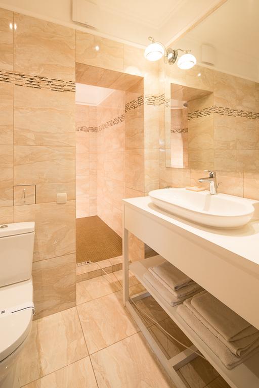 Otte Hotel Myrhorod Buitenkant foto