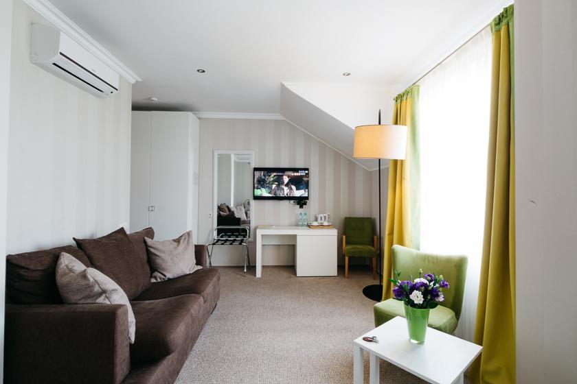 Otte Hotel Myrhorod Buitenkant foto